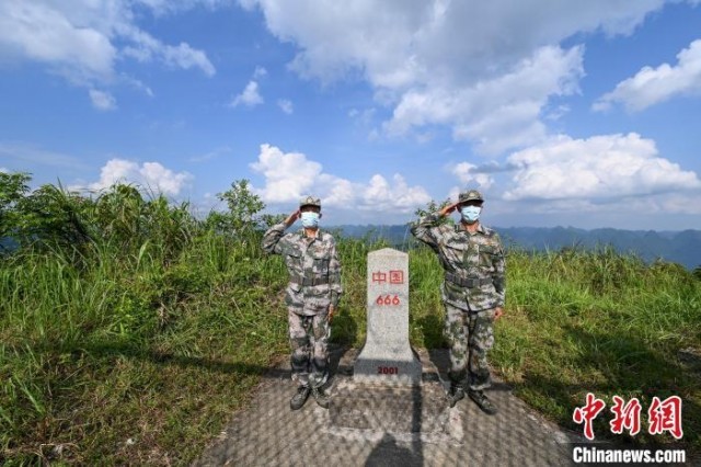 广西哨长凌尚前:41年巡边守边护家园平安_爱国主义_中国青年网